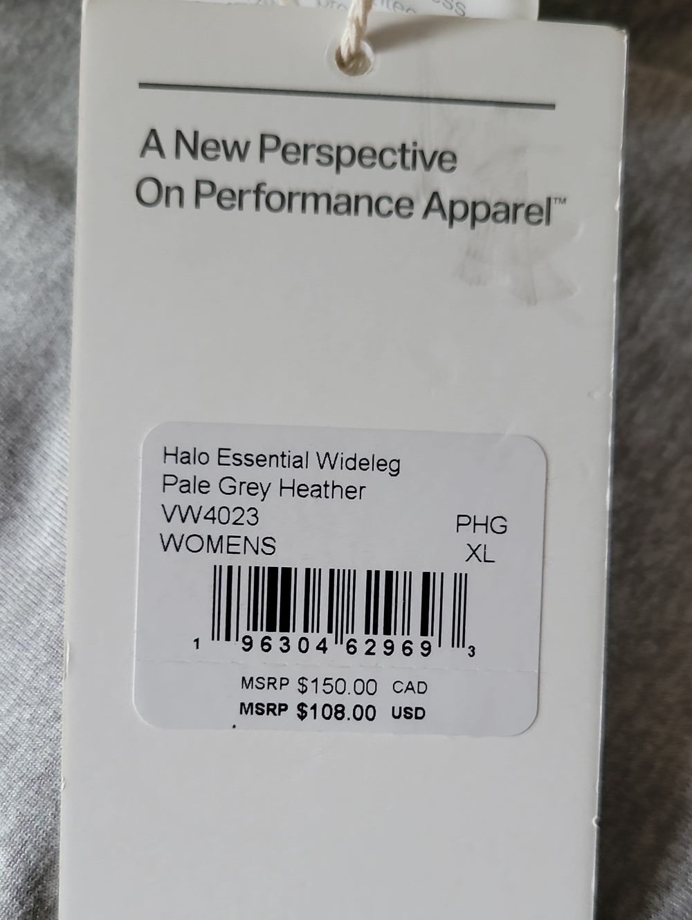 Vuori Halo Essential WideLeg Pants - Picture 4 of 11